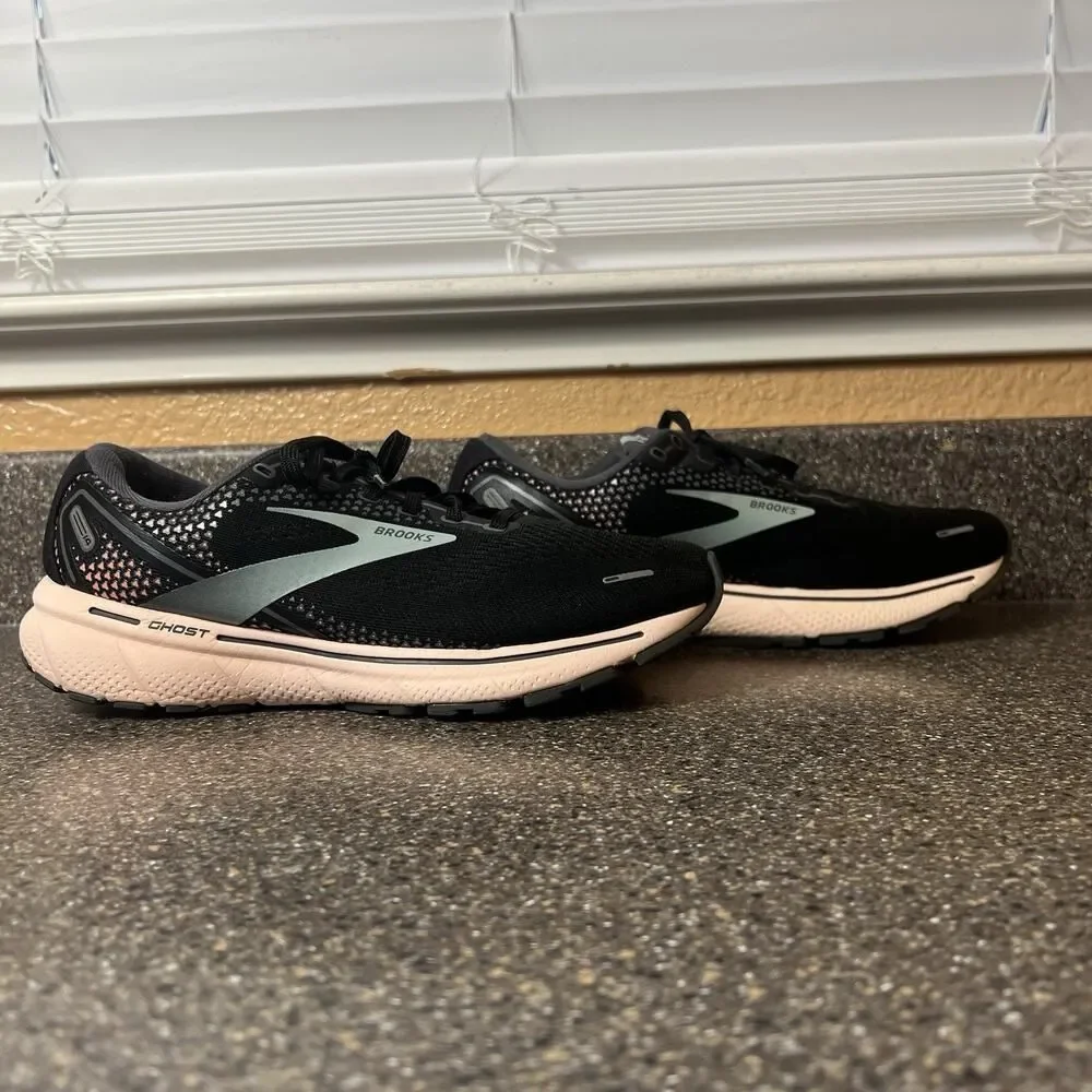 Brooks Ghost 14 Womens Sz 9.5 Med B Shoes Multicolor Running Sneaker Lace Up Low